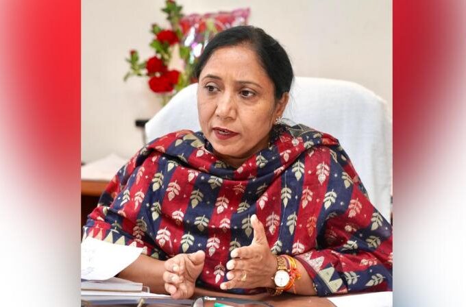 Punjab government to broadcast Governor